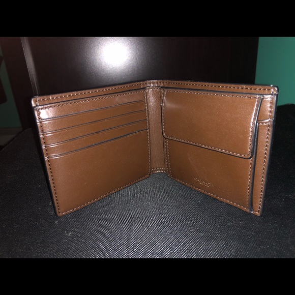 Men’s Coach Wallet - Picture 3 of 3
